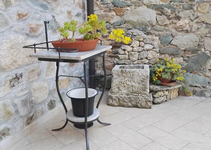 Ca De Rusitta Bed and breakfast Vezzi Portio